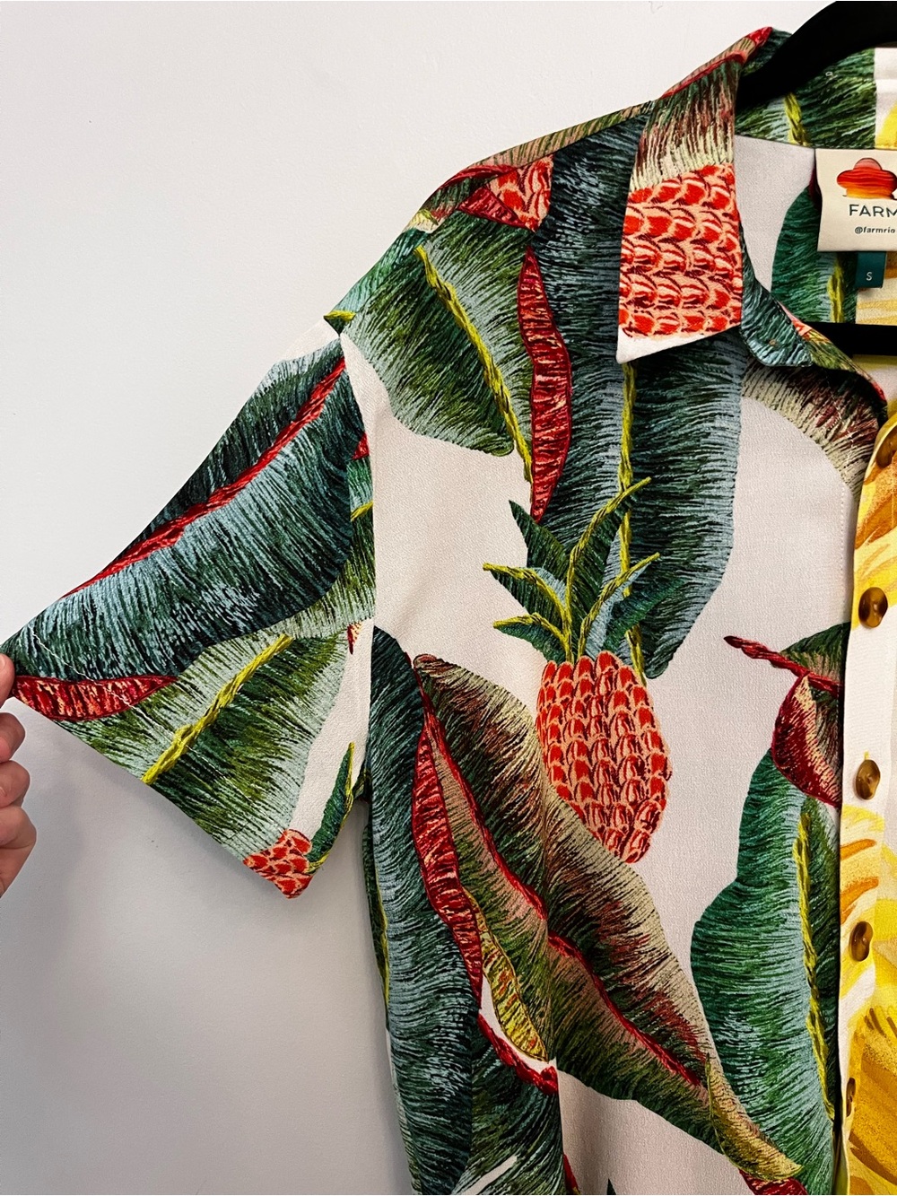 FARM Rio Tropical Button Down Split Pattern Shirt, Size Small - Picture 3 of 13